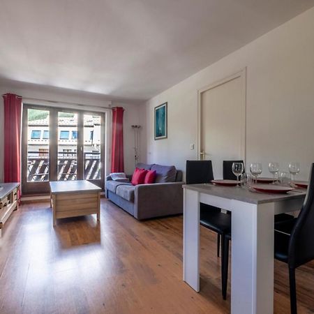 Modern Apt With Balcony In The Center Of Шамони Экстерьер фото